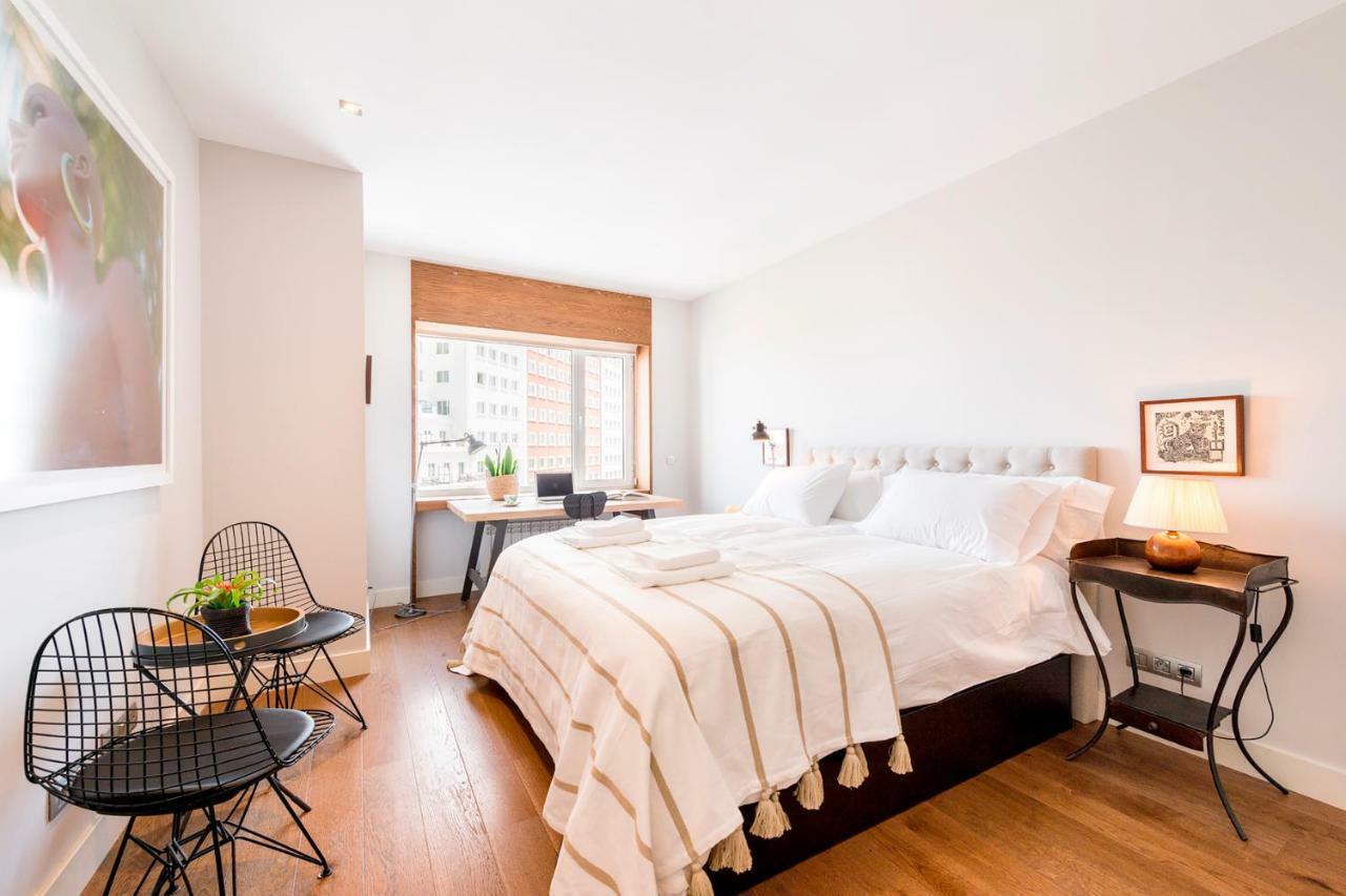 Genteel Home Plaza De Espana Мадрид Екстериор снимка
